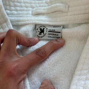 Oxford Super Blend White Velour Robe